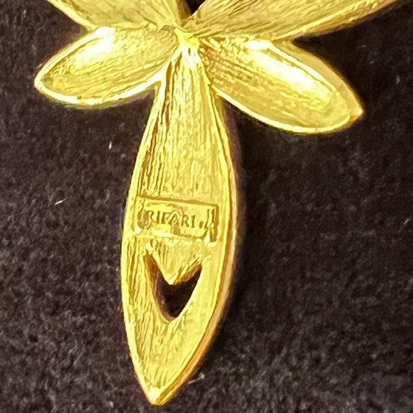 Vintage Trifari Gold Tone & Faux Onyx Statement Necklace Enamel Stone Abstract - Picture 9 of 10